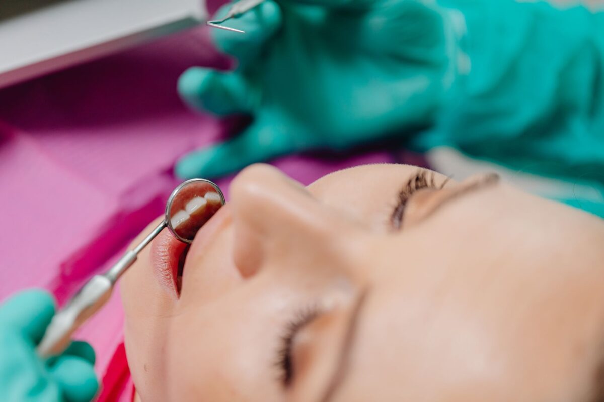 Top Tips on How to Prevent Cavities and Keep Your Teeth Healthy